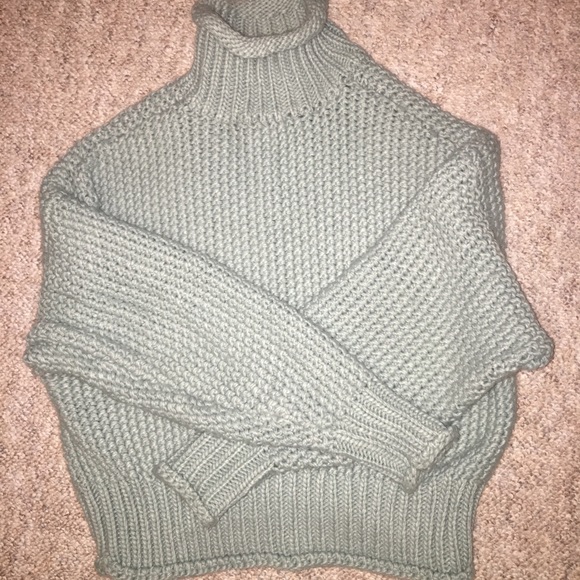 H&M sweater - Picture 4 of 7